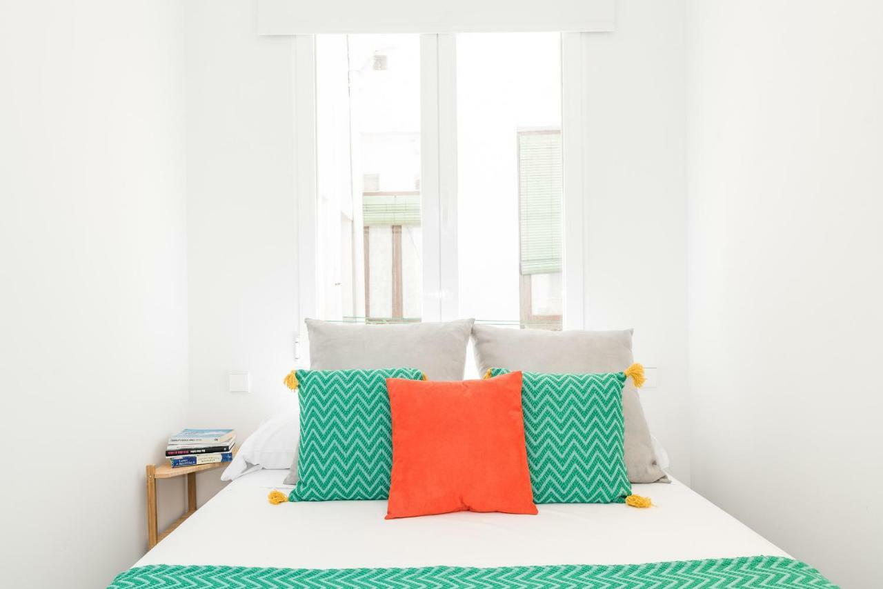 Waou Sol IV - Alquiler Corta Duracion Appartement Madrid Buitenkant foto